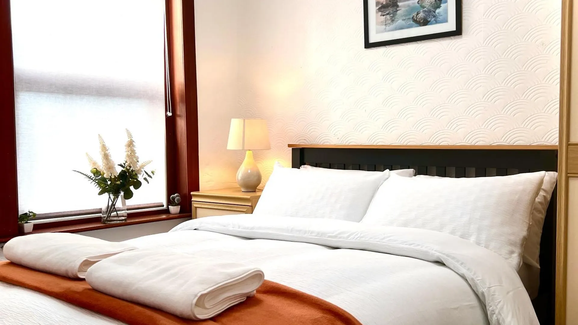 منزل للإقامة City Centre Located Room Space With Free Wifi كينغستون أبون هول المملكة المتحدة